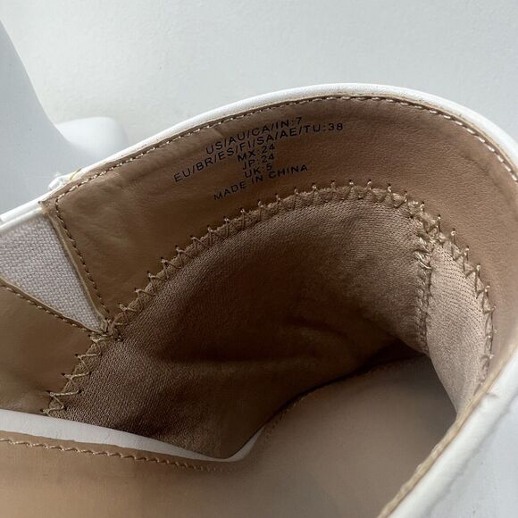 The Drop Leather White Slip On Block Heels Women’s Size 7 - Picture 5 of 6